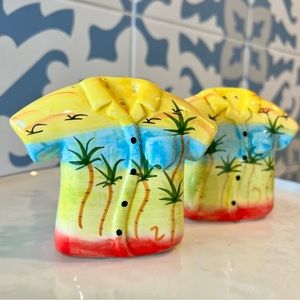 Hawaiian shirt salt and pepper shakers